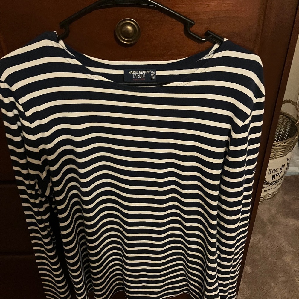 Saint James Minquiers Modern